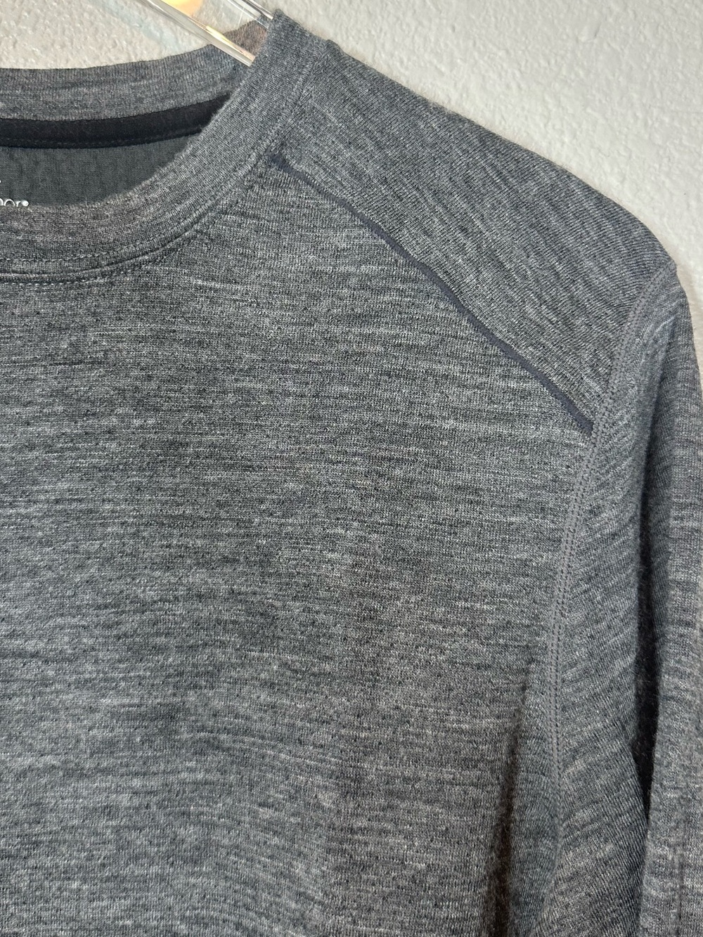 TERRAMAR Men's Medium Grey Merino Wool Skins Base Layer Long Sleeve Crewneck Top - Picture 2 of 7